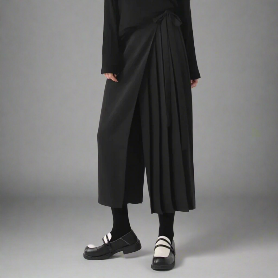 Black Skirt-Pant Hybrid with Pleated Overlay – Edgy and Unique Design for Modern Styles-SimpleModerne