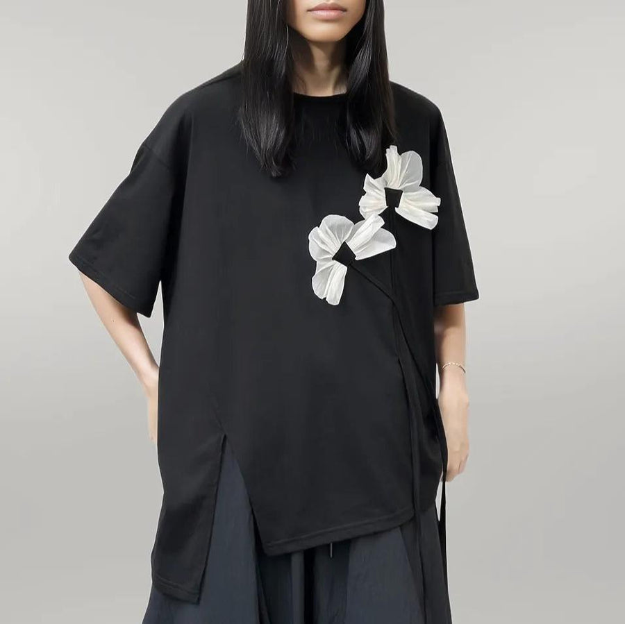 Casual Minimal Goth Flower T-shirt-SimpleModerne