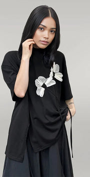 Casual Minimal Goth Flower T-shirt-SimpleModerne