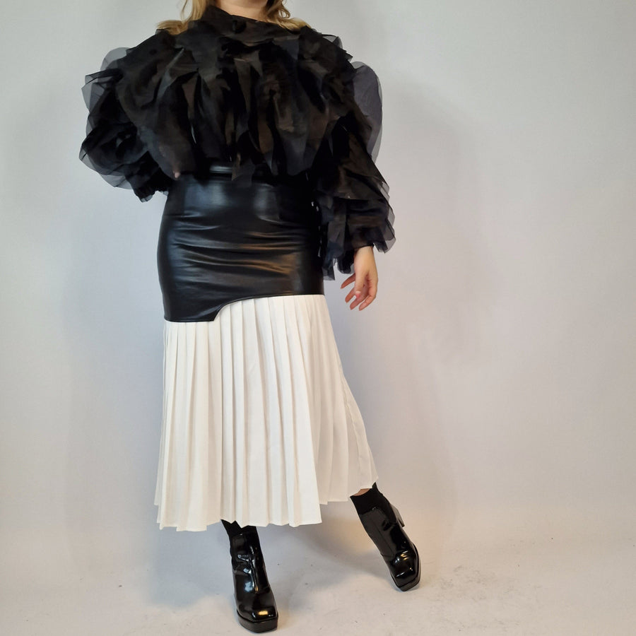 Chic Fluffy Black Blouse-SimpleModerne