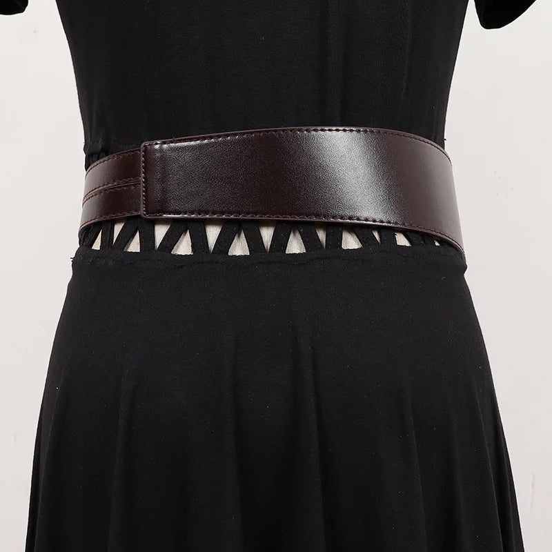 Double Buckle Detail Belt - Wide Statement Belt with Adjustable Fit-SimpleModerne