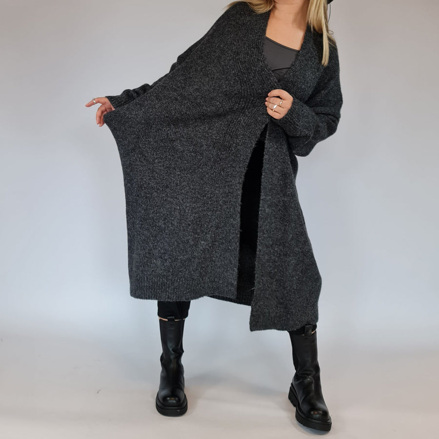 Lazy Keep Warm Chunky Dusky Goth Cardigan-SimpleModerne