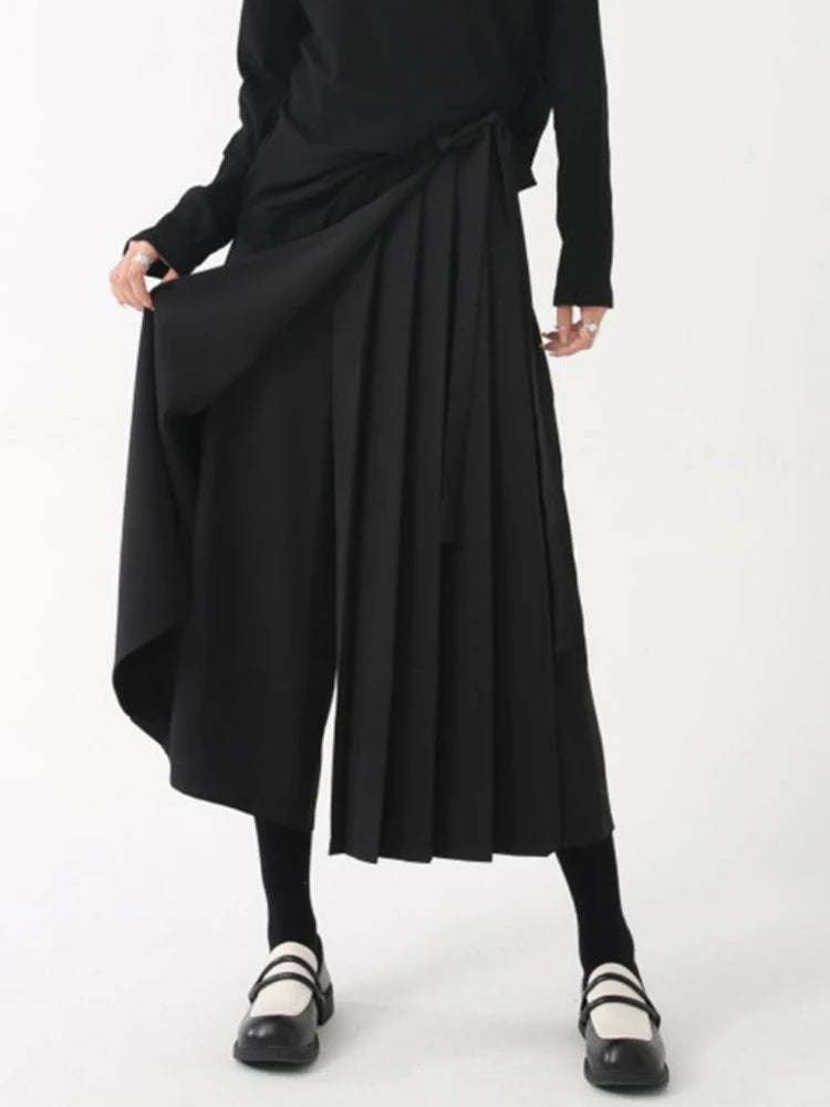 Black Skirt-Pant Hybrid with Pleated Overlay – Edgy and Unique Design for Modern Styles-SimpleModerne