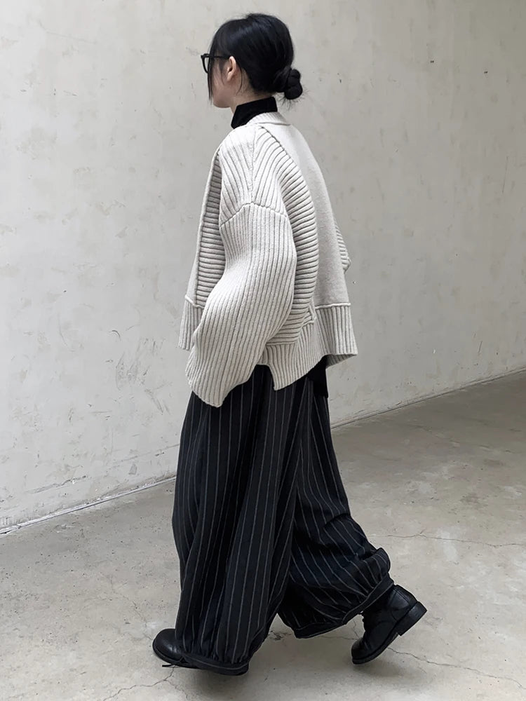 Oversized Knit Cardigan with Contrasting Patterns-SimpleModerne