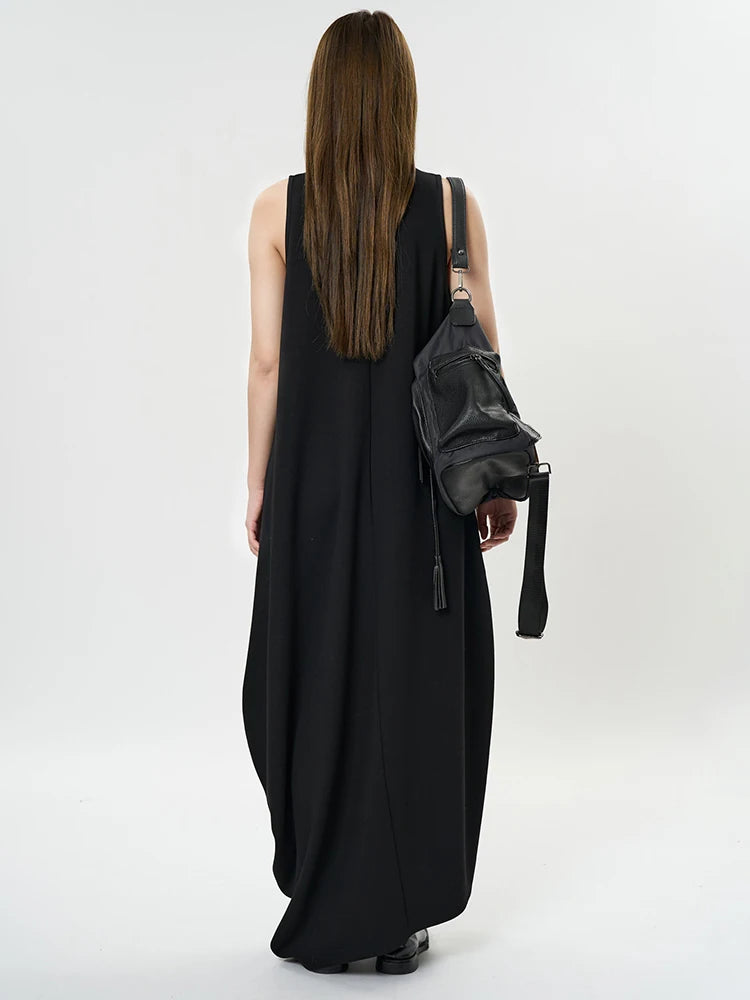 Maxi Potato Bag Dress with Deep V-Neckline - Black-SimpleModerne