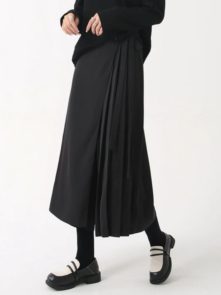 Black Skirt-Pant Hybrid with Pleated Overlay – Edgy and Unique Design for Modern Styles-SimpleModerne