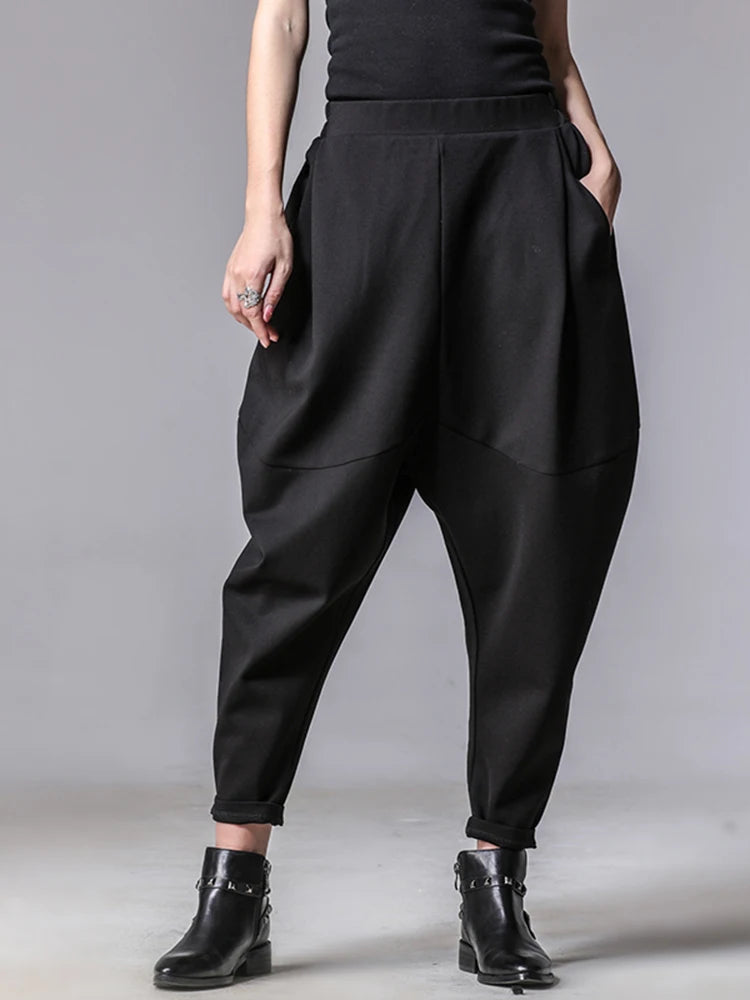 Street Style Black Harem Trousers with Relaxed Fit and Modern Edge-SimpleModerne