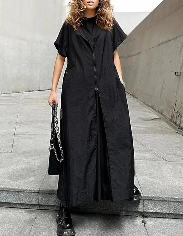 Wide-Leg Black Jumpsuit with Zipper Detail-SimpleModerne