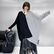 Color Block Oversized Knitted Pullover – Asymmetrical Black & Gray Design