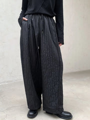 Textured Ruffled Wide-Leg Winter Trousers | Elastic Waist, Warm Cotton-Padded, Capri Length-SimpleModerne