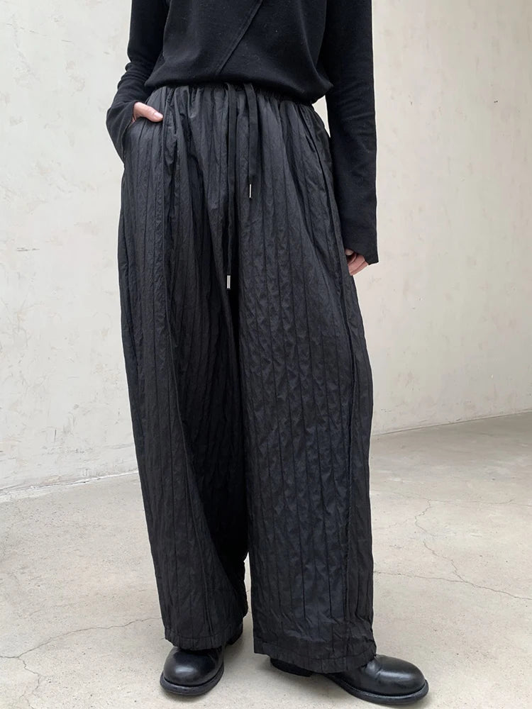 Textured Ruffled Wide-Leg Winter Trousers | Elastic Waist, Warm Cotton-Padded, Capri Length-SimpleModerne