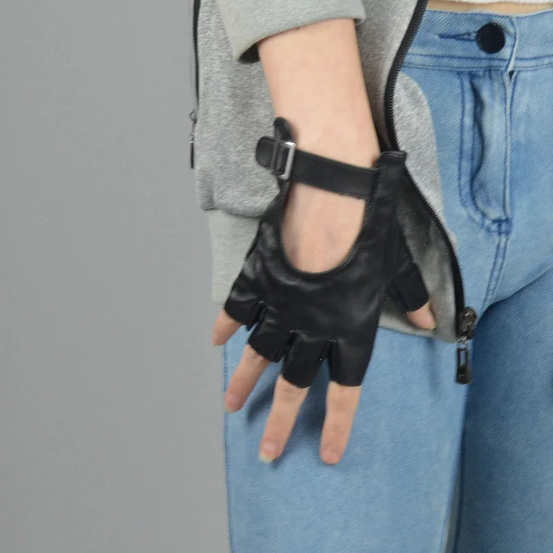 Minimalist Vegan Leather Gloves - Available in Light Brown, White & Black-SimpleModerne