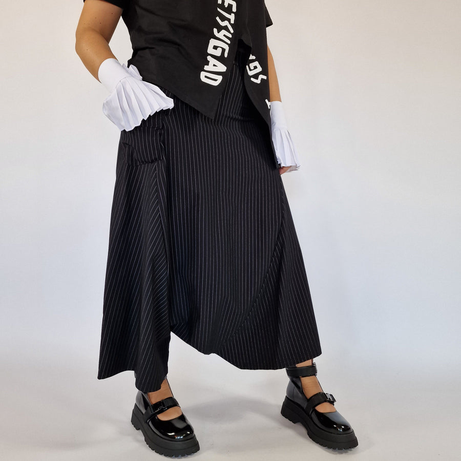 Simple Moderne Street Punk Striped Pattern Wide Legged Pants-SimpleModerne