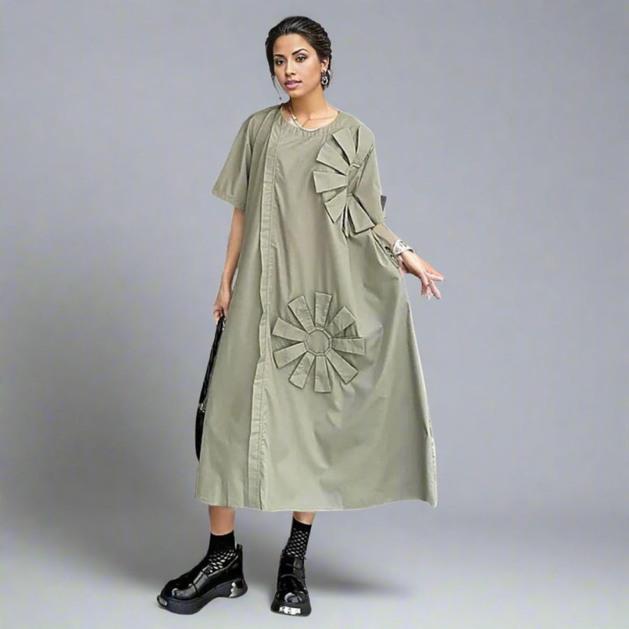 Mid-Length Dress with 3D Flower Decoration - Black & Olive-SimpleModerne