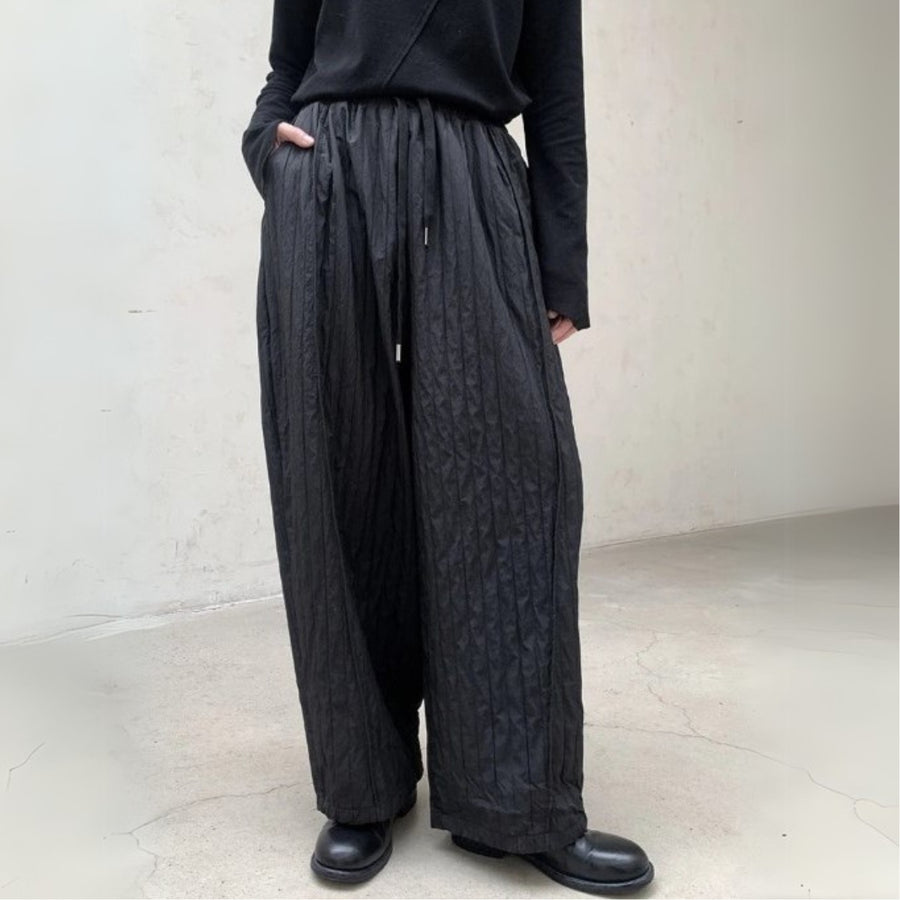 Textured Ruffled Wide-Leg Winter Trousers | Elastic Waist, Warm Cotton-Padded, Capri Length-SimpleModerne